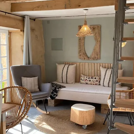 Holiday home Les Orchidees *